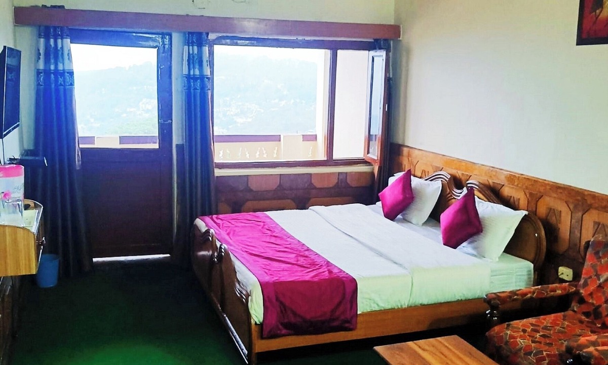 Majkhali Hotel | Mountain View Hotel Tribhuwan Ranikhet