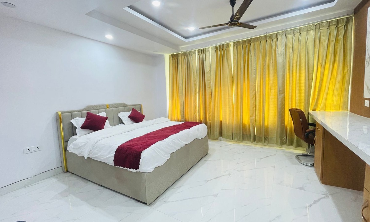 Lucknow House | sai sansthan inn