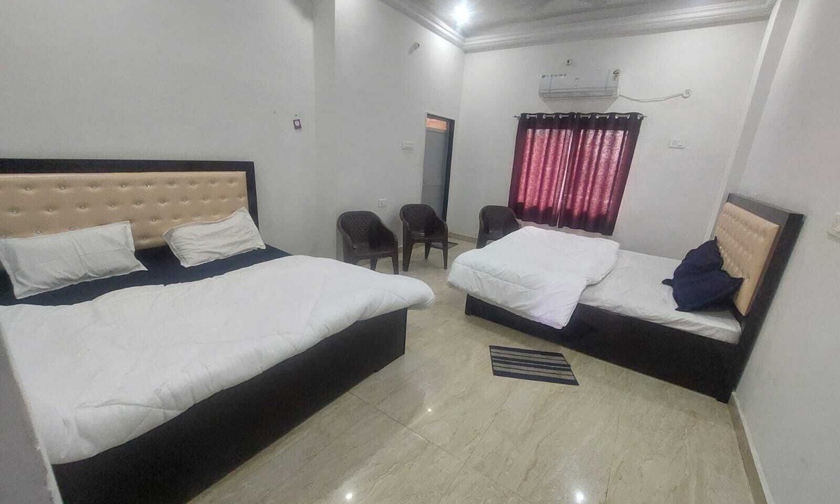 Haraiya Hotel | Hotel Anuj Palace l Near Ram Mandir