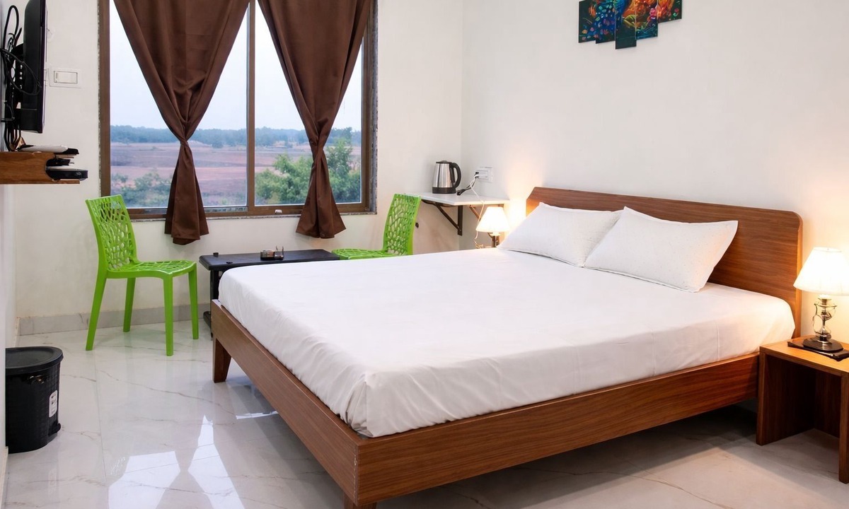Tanda Hotel | Varad International Hotel and Banquet