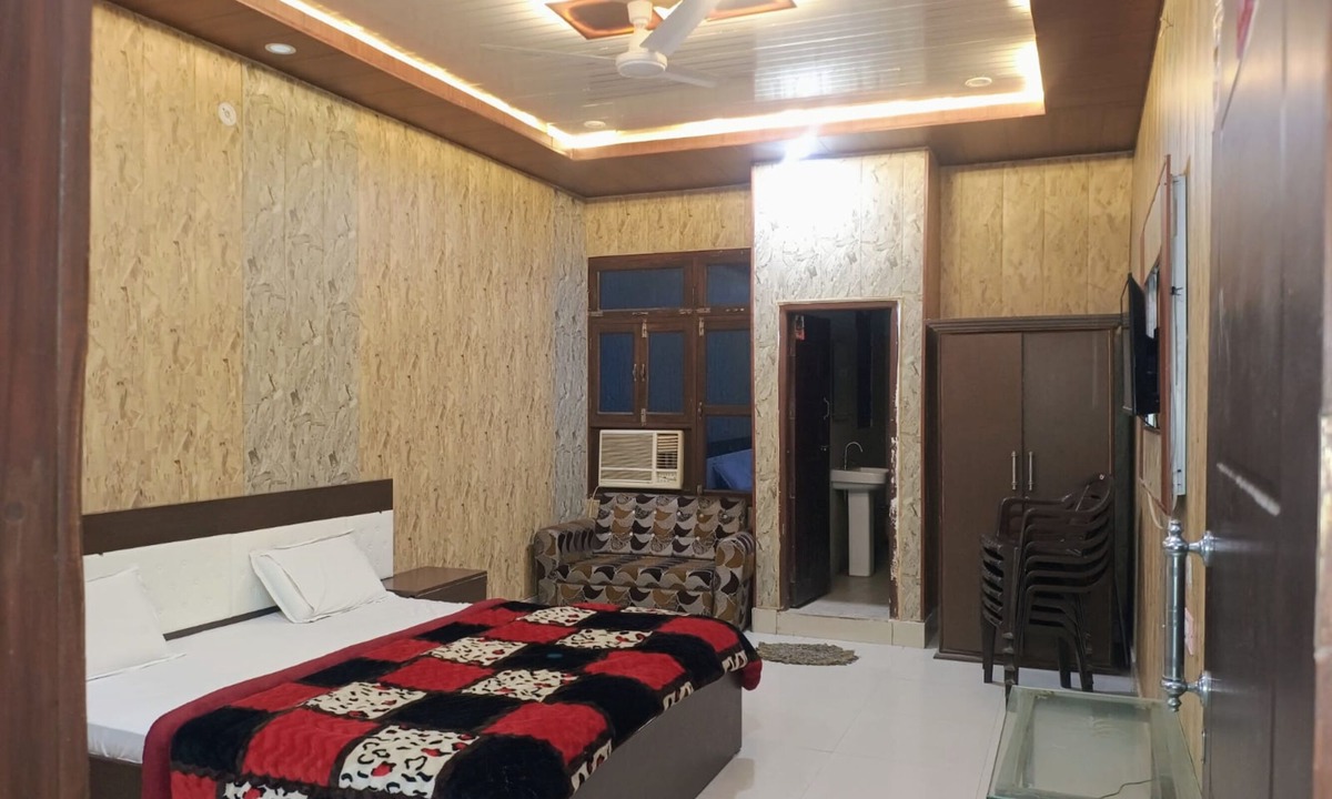 Mainpuri Hotel | Hotel TR INN Mainpuri