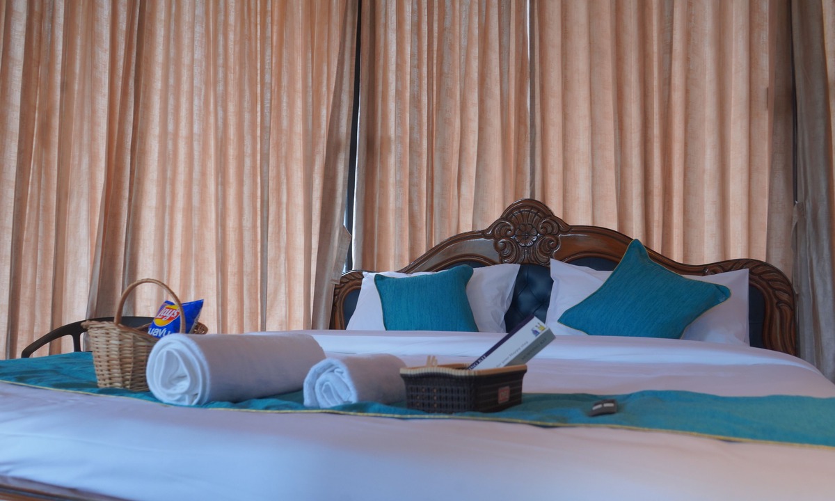 Periyur Resort | Airas Resort