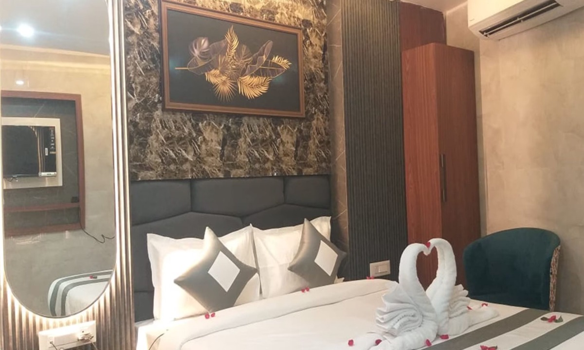 Jamui Hotel | Hotel Shashi Grand Jamui
