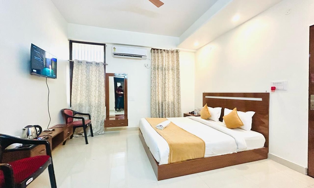 Sigra Hotel | Hotel Veda Vatica