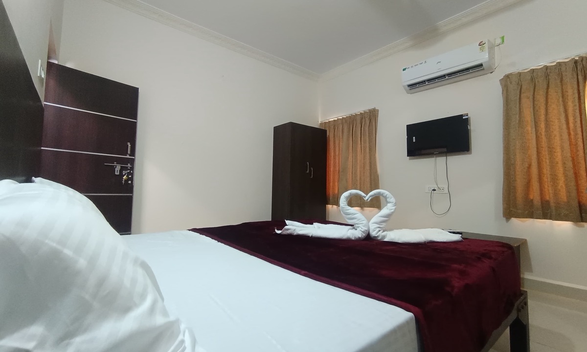 Dharwad Hotel | Crystal Resorts