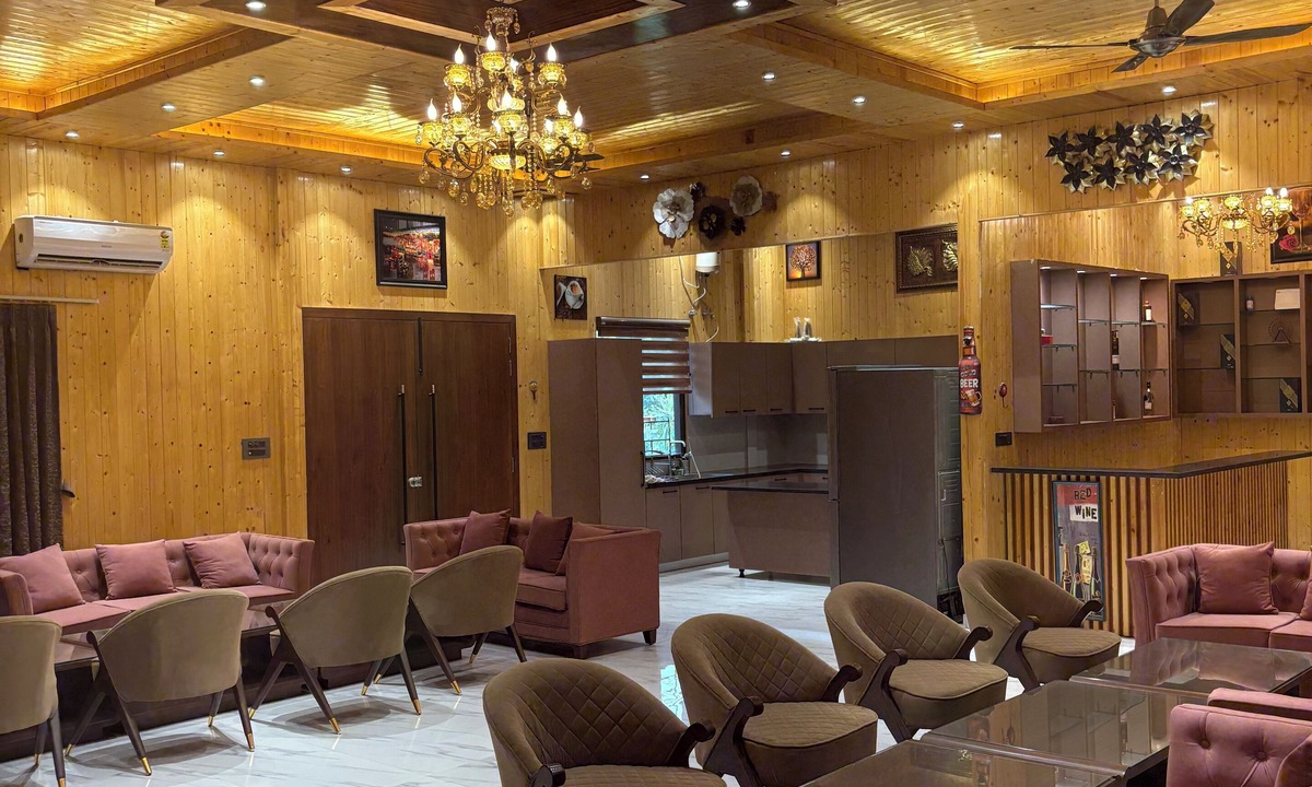 Udyog Vihar Villa | The Greenwood Farm And Lawn -Bijwasan