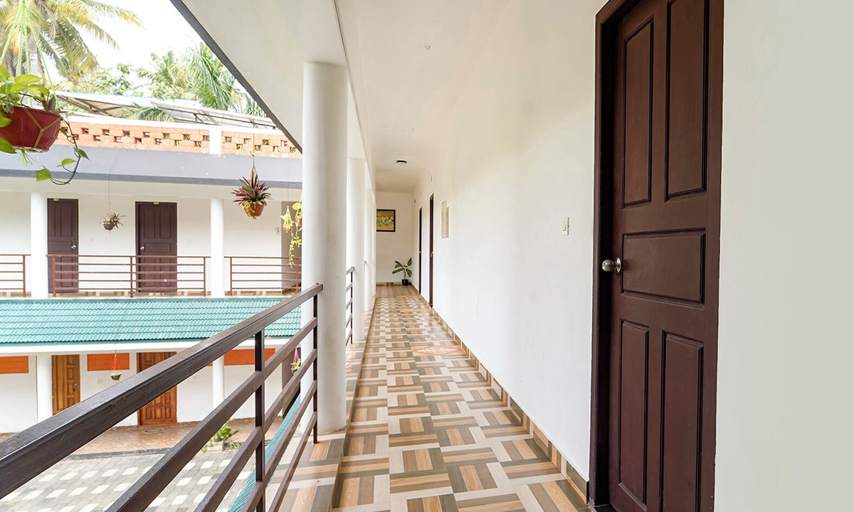Kovalam Hotel | Fabhotel Star Inn Plus - Near kovalam beach