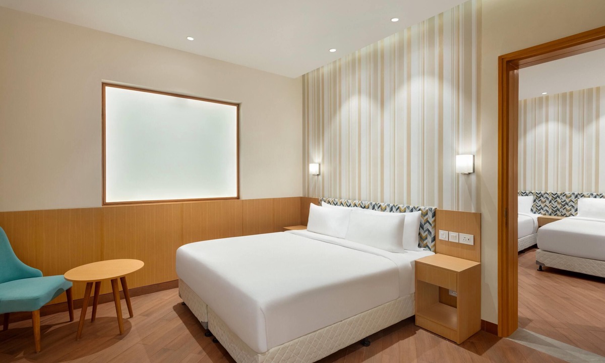 Lucknow Hotel | Ramada Encore By Wyndham Lucknow Airport