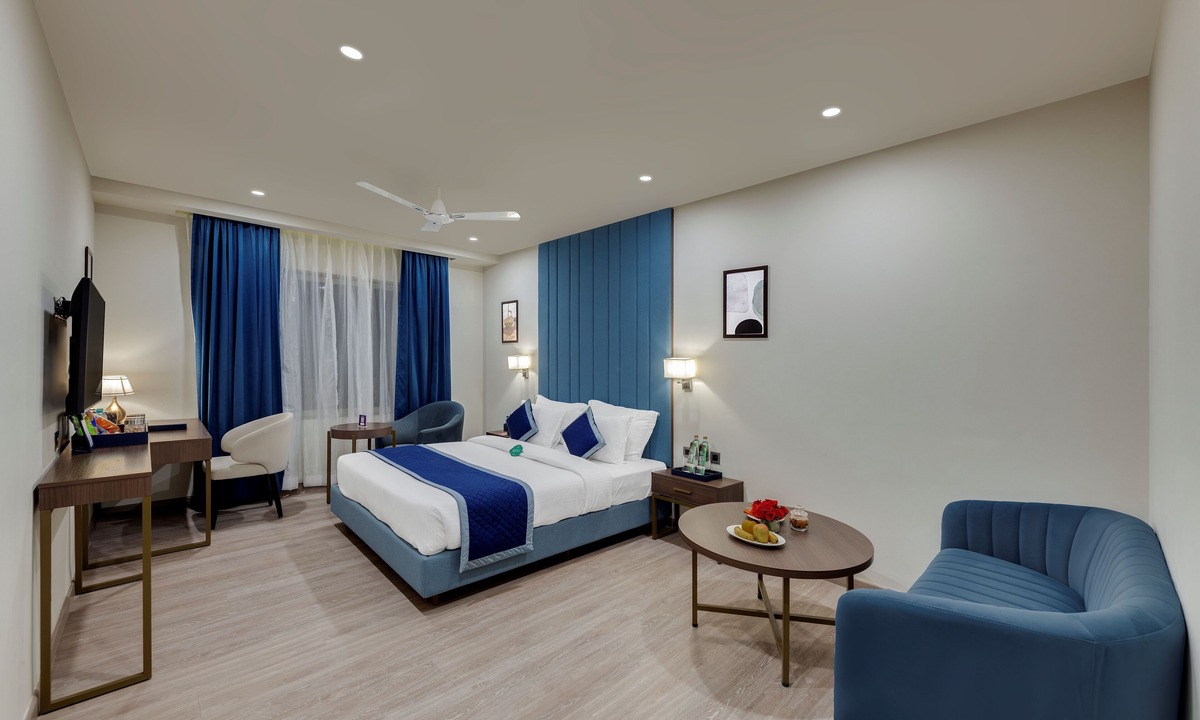 Varanasi Hotel | Click Collection Grand Gateway Varanasi