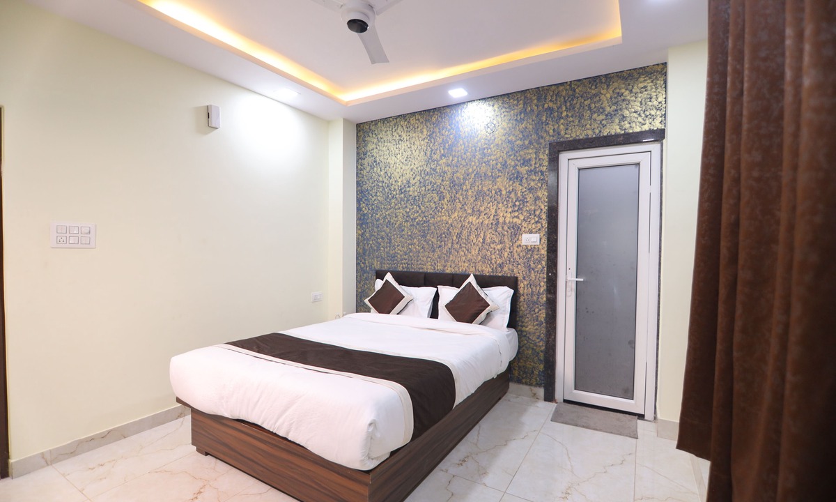 Kalyanpur Hotel | Shree Krishna Inn