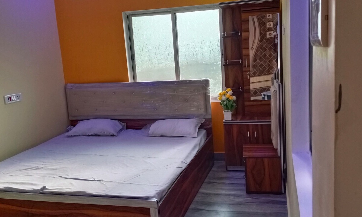 Mirzapur Hotel | Hotel Putri Palace Mirzapur
