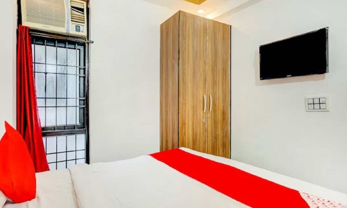 Indirapuram Hotel | Hotel Golden Inn