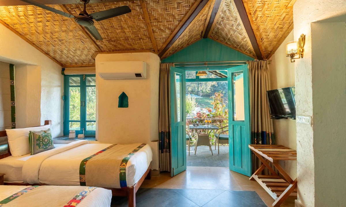 Sidhpur Resort | Tree of Life Birdsong Chalets