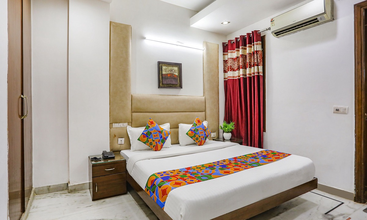 Patel Nagar Hotel | Fabhotel East Patel Nagar