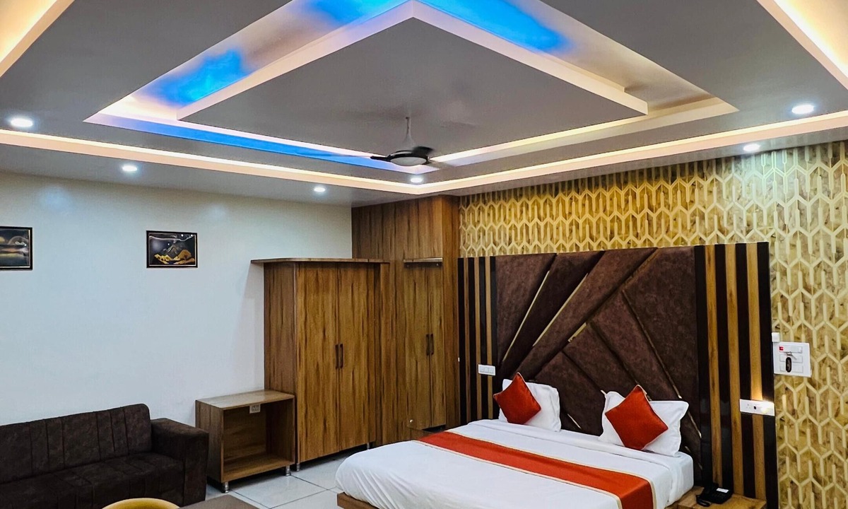 Kasganj Hotel | Kasganj Hotel by Robinson