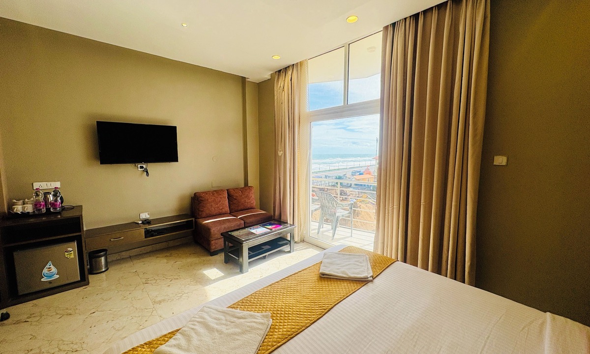 Puri Hotel | Hotel nr. Marine Drive Puri Bay Suites
