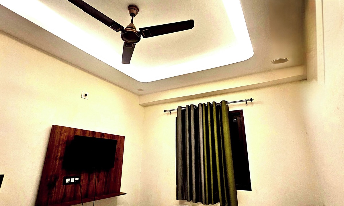 Khurja Hotel | Hotel Sangree