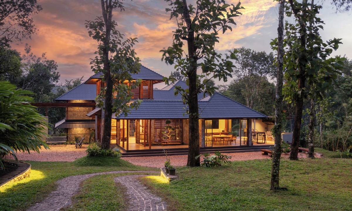 Chellarcovil Resort | Card.Mem Estate Thekkady | Hill View Pool Villa Resort in Thekkady