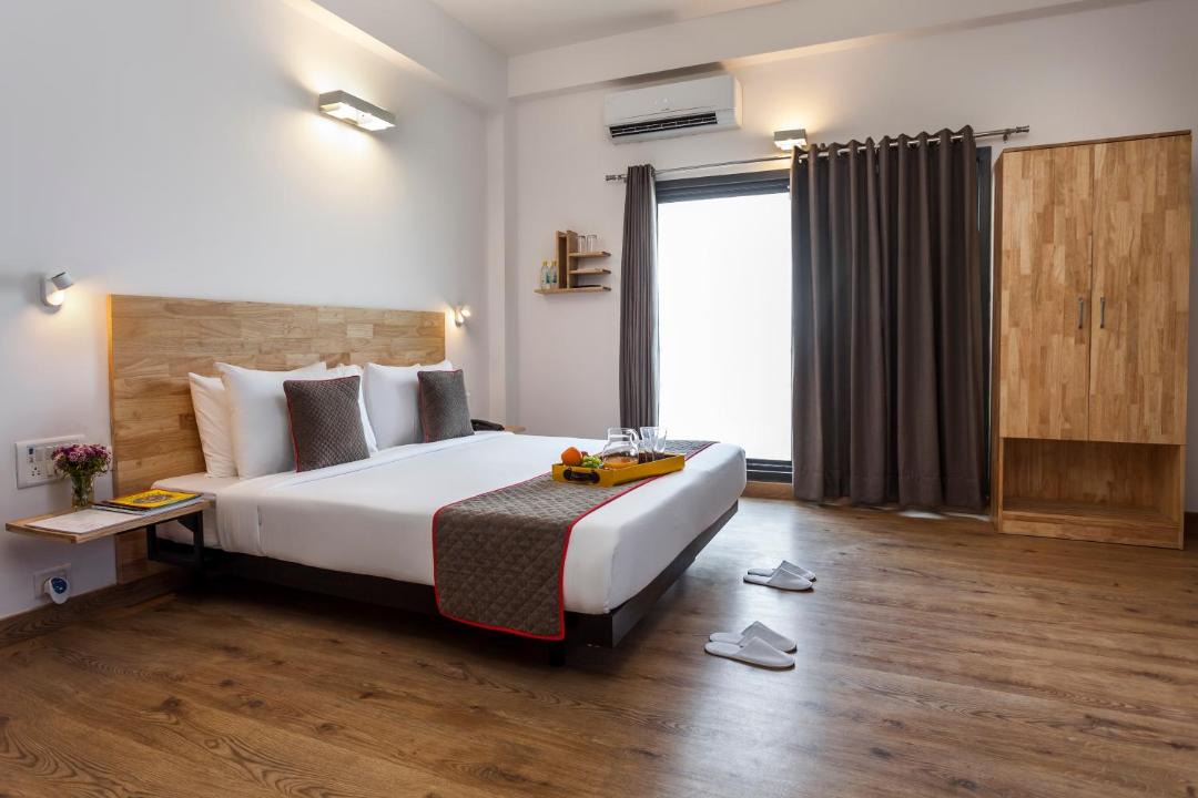 Noida Hotel | Hotel O Amby inn