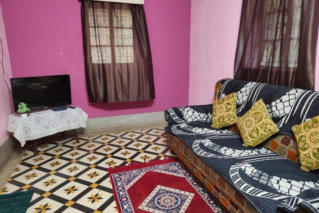 Kharagpur Apartment | Spacious 1BHK Amid Greenery, Near IIT & Station