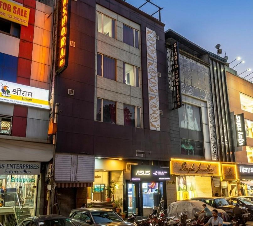 Karol Bagh Hotel | Hotel Ashoka International 2 Min Walk From Karol Bagh Metro Station