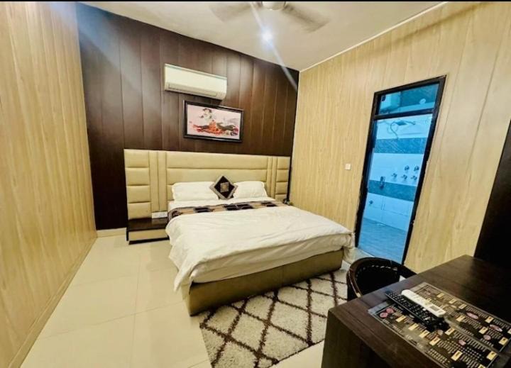 Karnal Hotel | Hotel Bliss