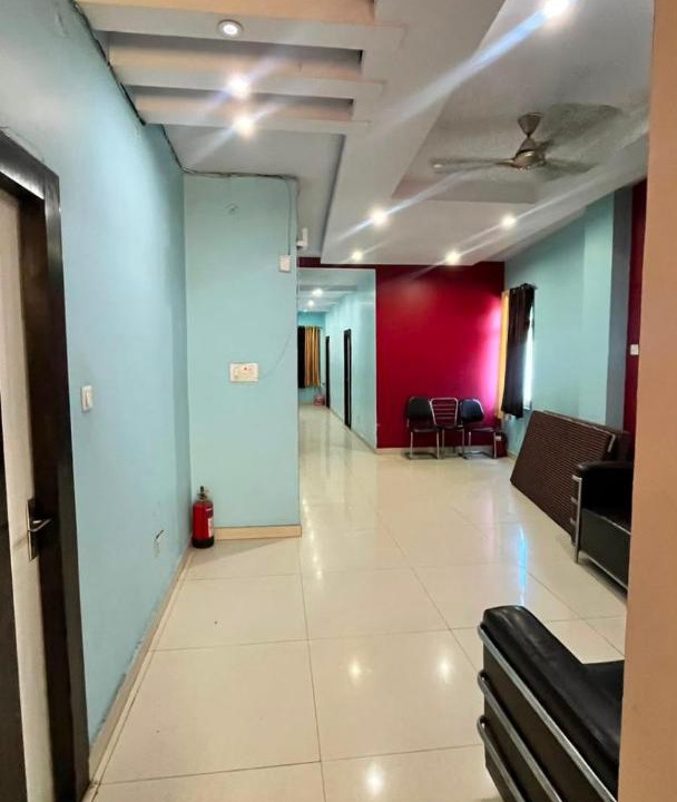 Orai Hotel | Hotel shree govind