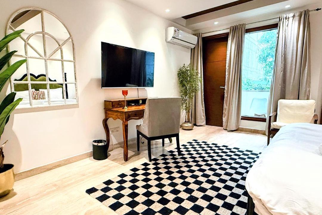 Greater Kailash Bed & Breakfast | Avatar Living Luxe