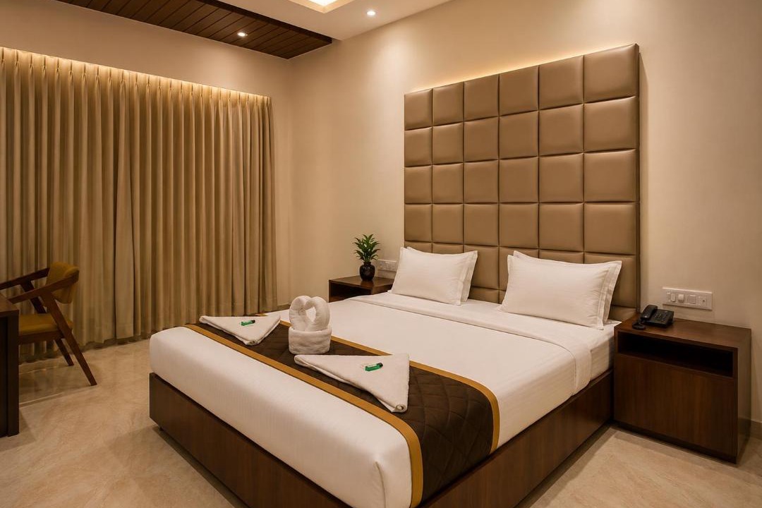 Vijayapura Hotel | Hotel Unnati Stay Inn Vijayapura By HRG