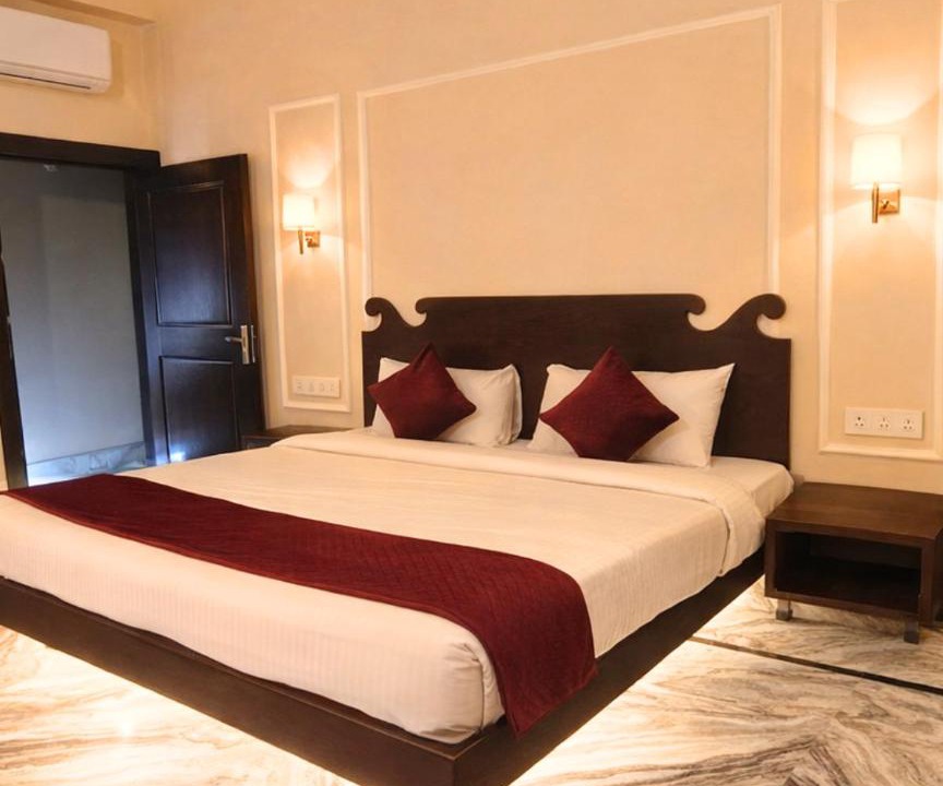 Kukas Hotel | Laal Haveli Kukas