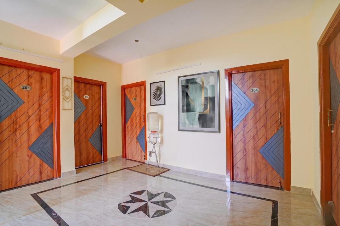 Chromepet Hotel | FabHotel Chrompet Stays Inn