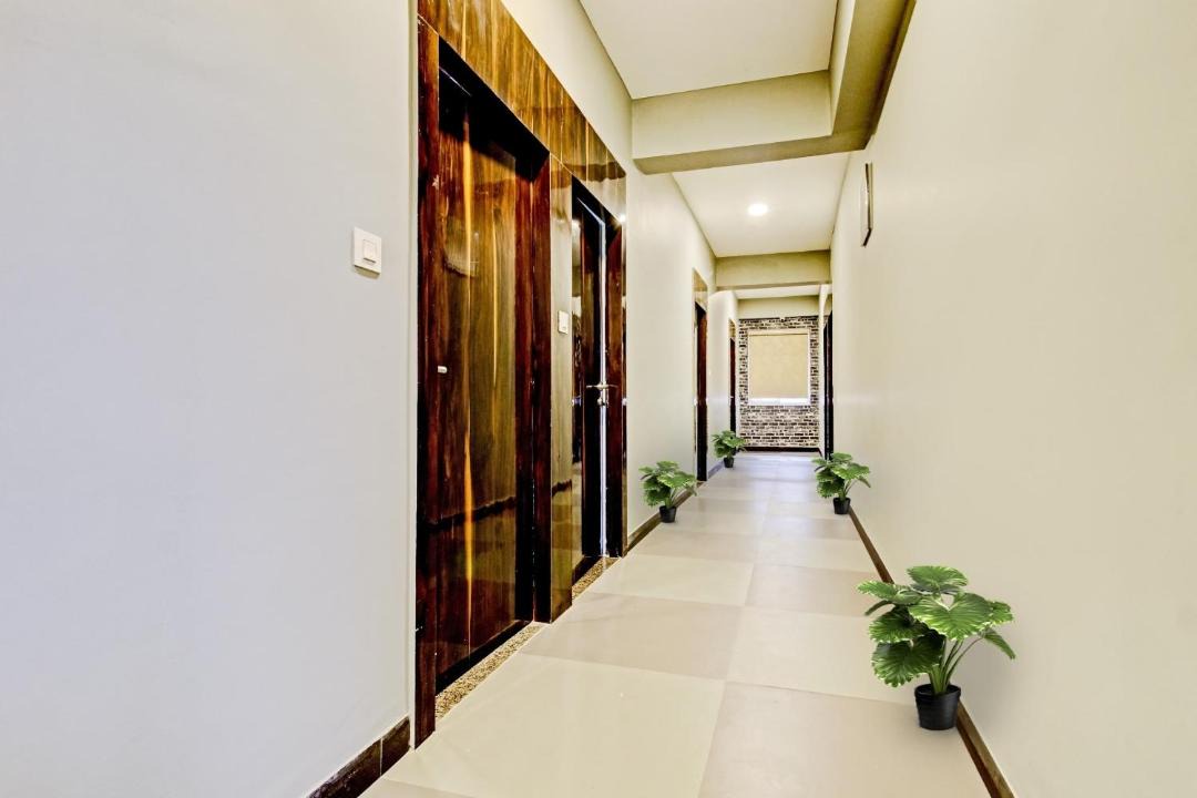 Kolar Road Hotel | Hotel O by OYO Convivial Ark
