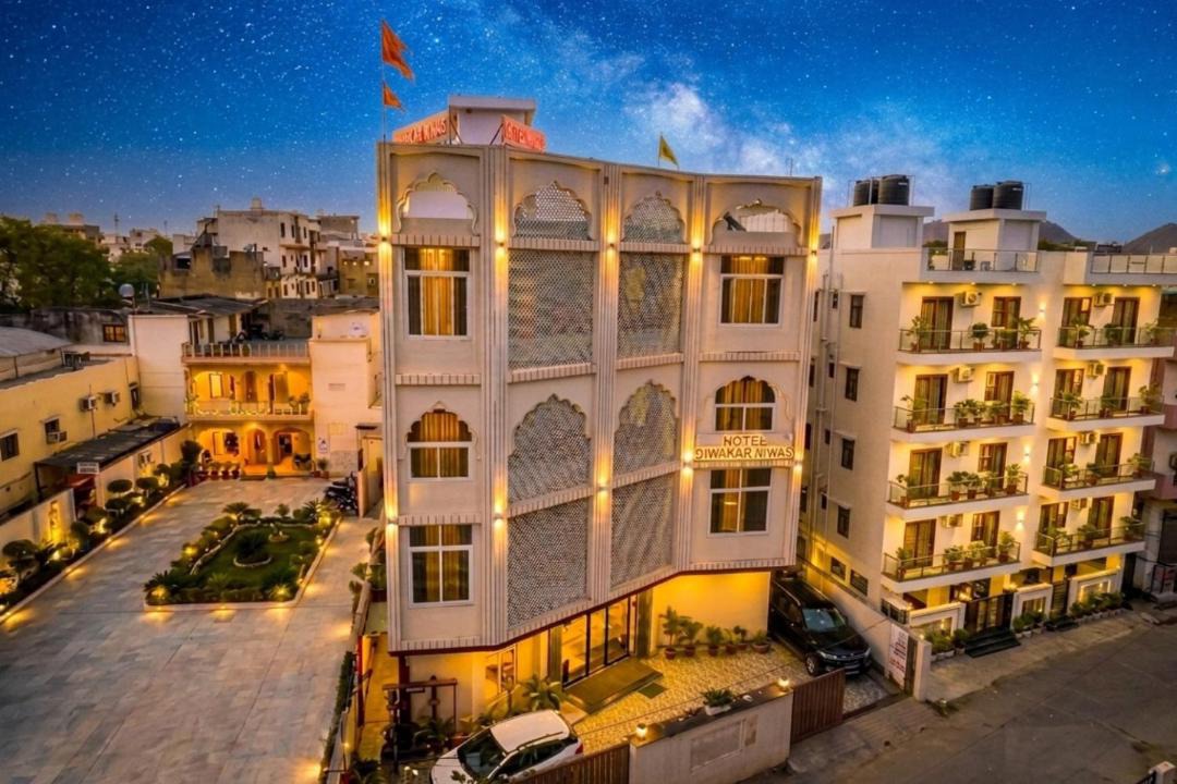 Sindhi Camp Hotel | Hotel Diwakar Niwas- Jaipur Pink City Centre