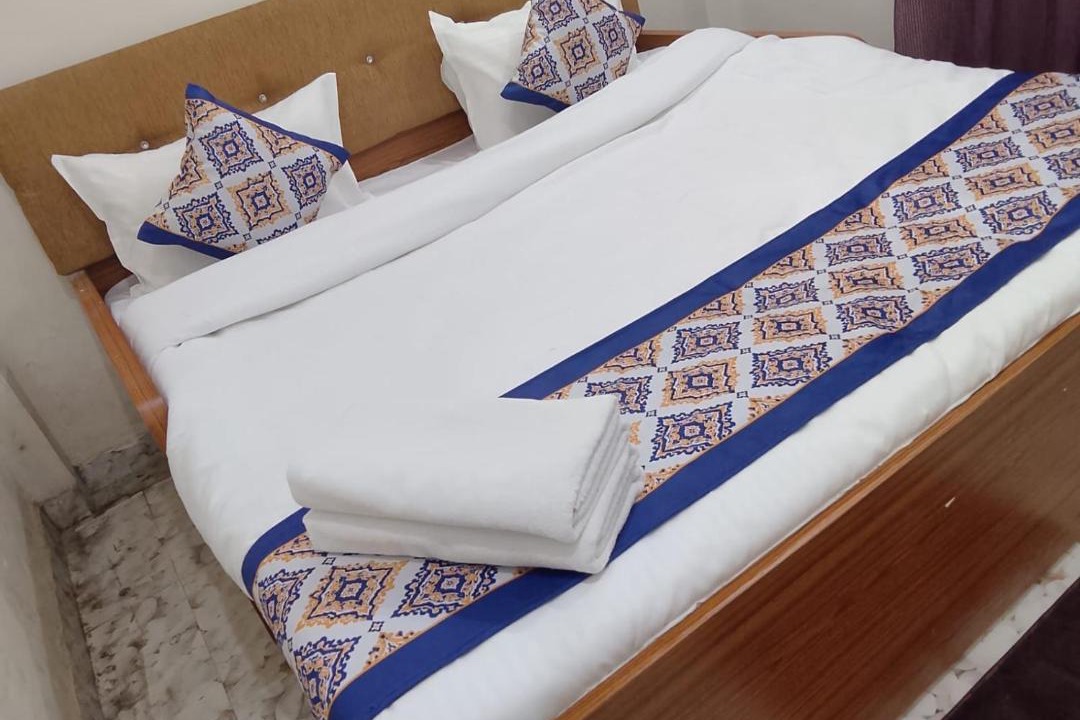 Sitapur Hotel | Hotel Raj mahal Palace