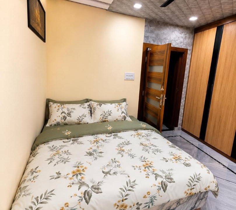 Kurukshetra Apartment | Prime Inn Guest House Urban Retreat Kurukshetra
