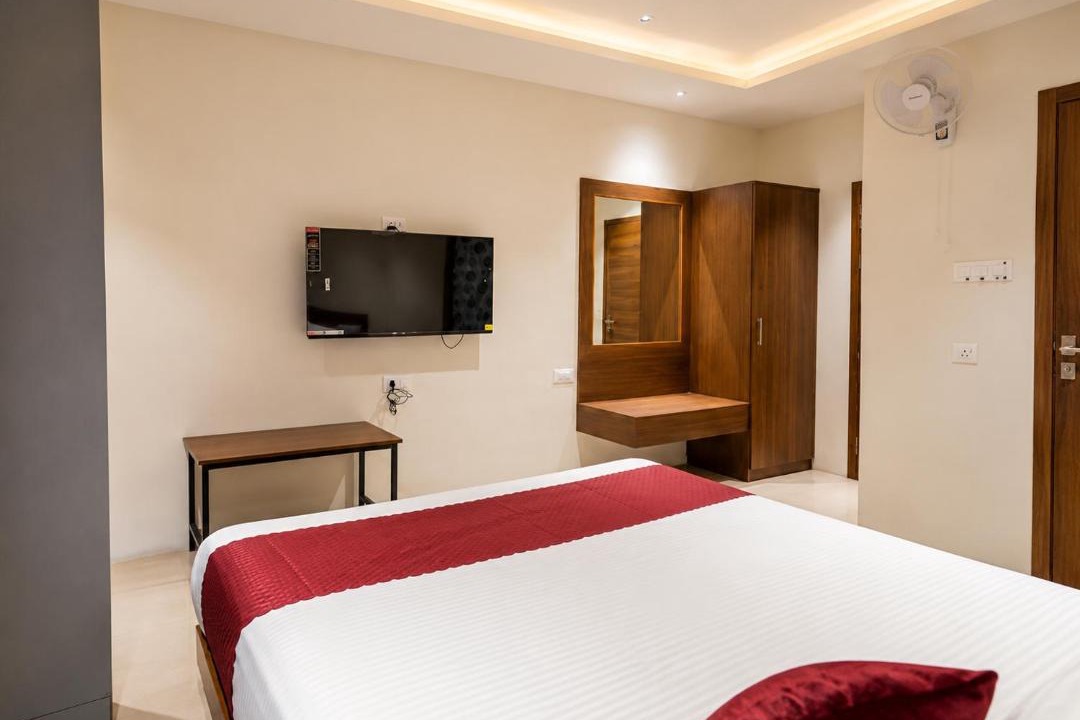 Marathahalli Hotel | Royal Suites In Marathahalli, Bangalore