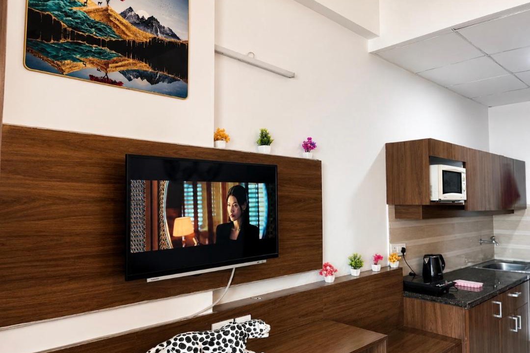 Greater Noida Apartment | Classic Homestay