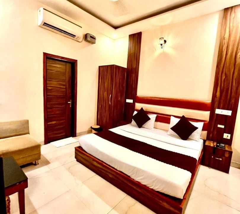 Zirakpur Hotel | Hotel Wooodcrestt Zirakpur