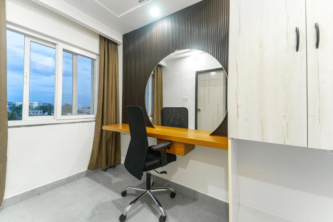 Bellary Hotel | Zipp Lite Ballari - Leela Hotel & Banquets
