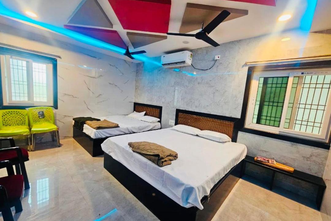 Mantralayam Hotel | Global Stay Mantralayam