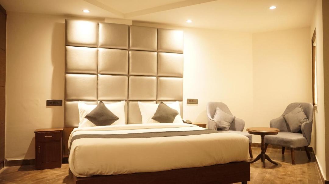 Sector D Hotel | The Chapter Hotel, Vasant Kunj Opposite Fortis Hospital Near ILBS