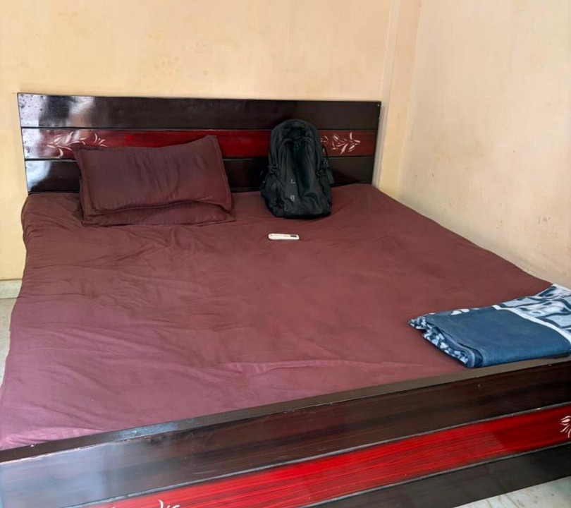 Vrindavan House | Radha Madhav Homestay Near Bake Bihari Mandir