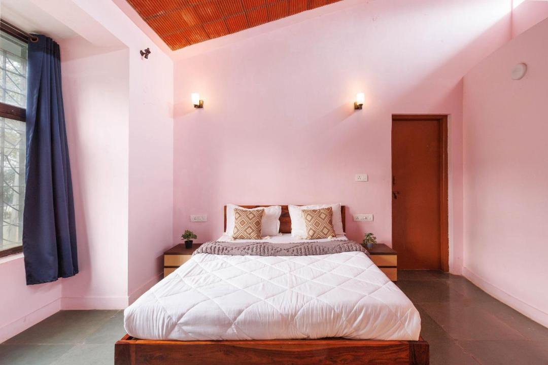 Denkanikota Villa | Rustica Villa By StayJade 2 PrivatePools 7BHK