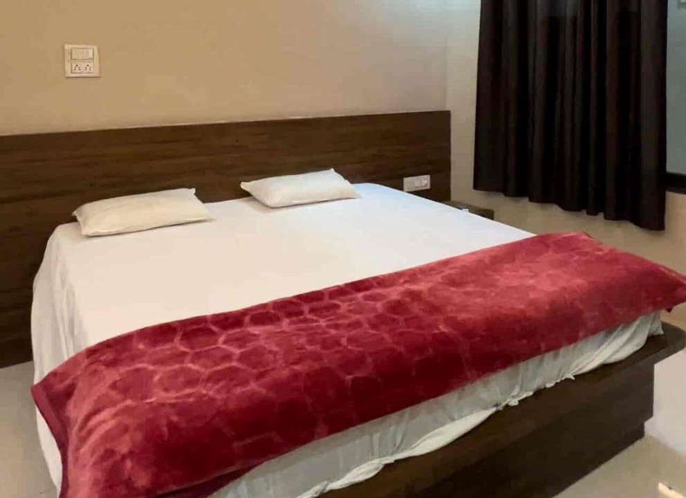 Maihar Hotel | Hotel shiv shakti yatri niwas