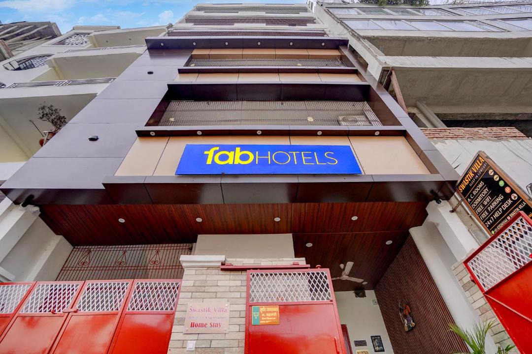 Sigra Hotel | FabHotel Swastik Villa