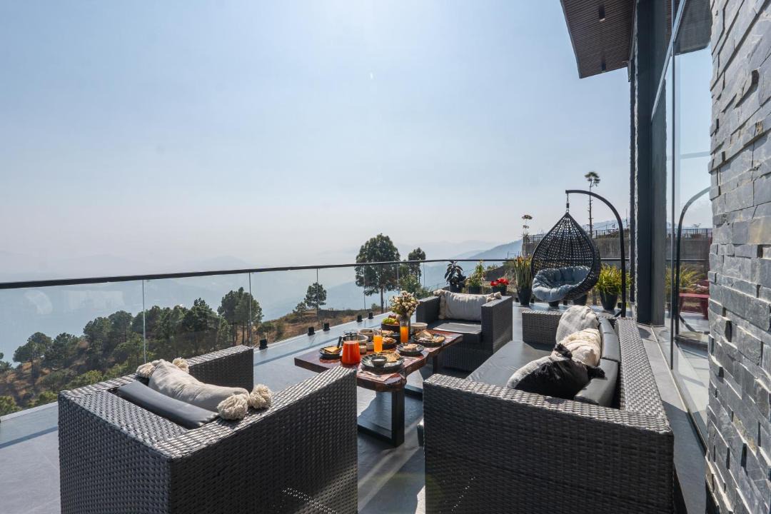 Tehri Villa | SaffronStays Mountains & Martini Villa, Tehri