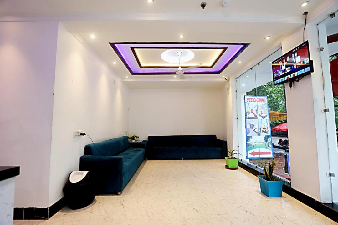 Agra Hotel | Hotel Ashok Palace