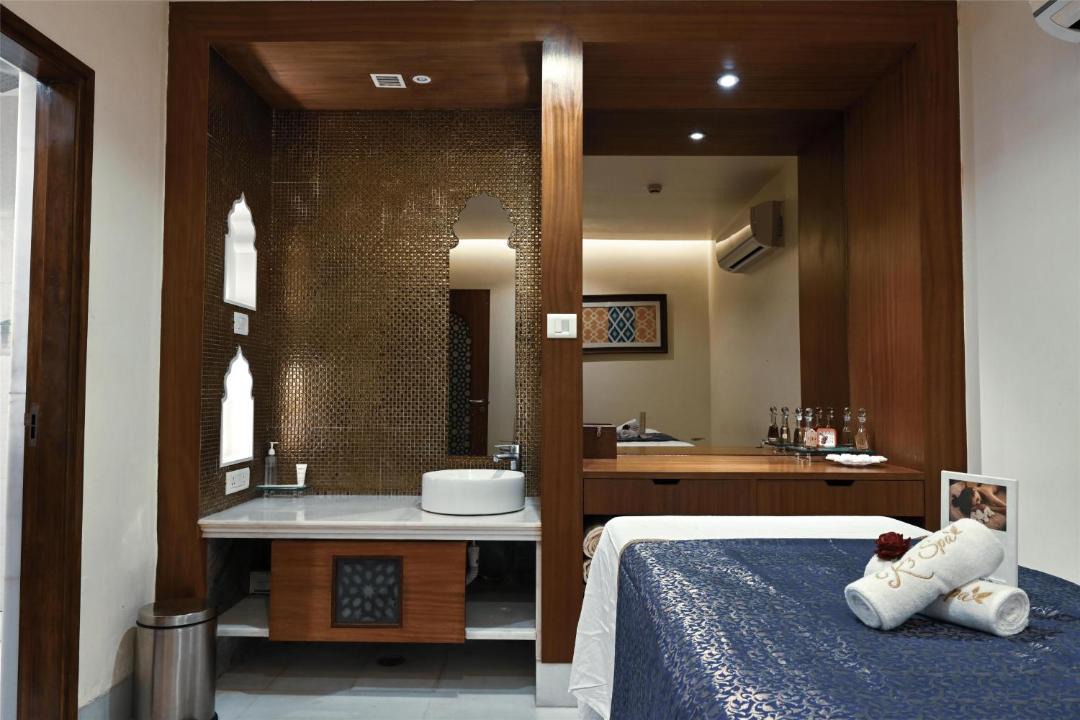 Air Force Area Hotel | Radisson Jodhpur