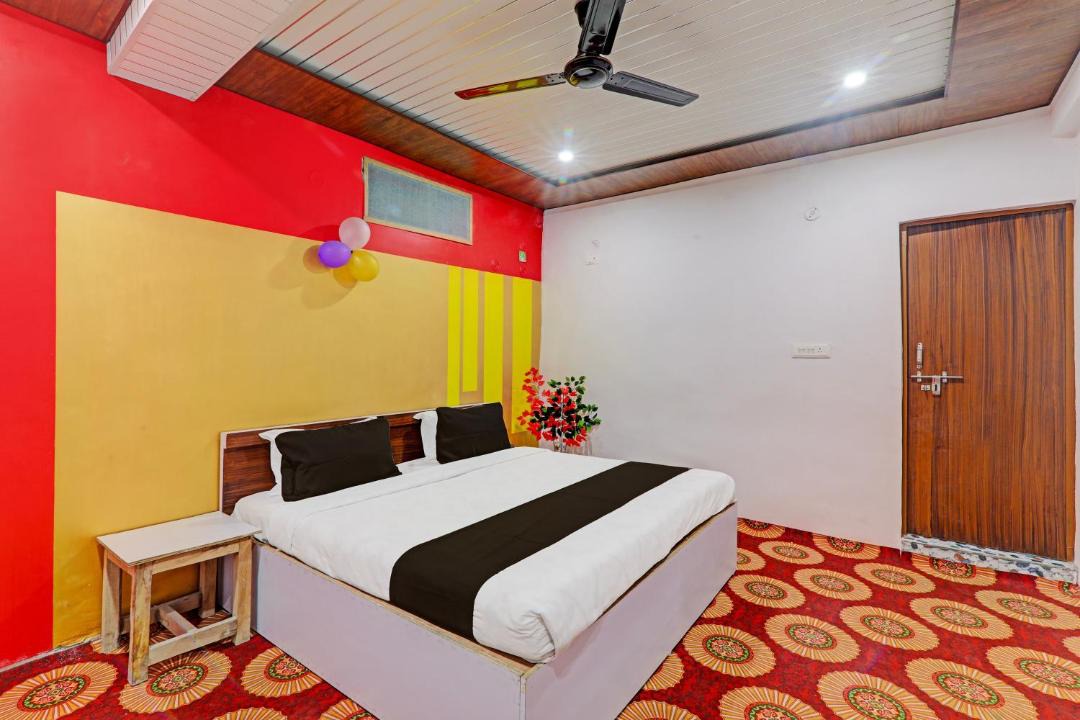 Malihabad Hotel | Hotel O The Blue Heart