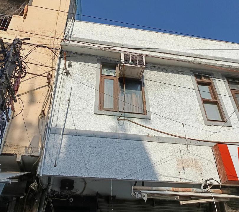 Jangpura House | Super Residency - Near Nizamuddin Railway Station